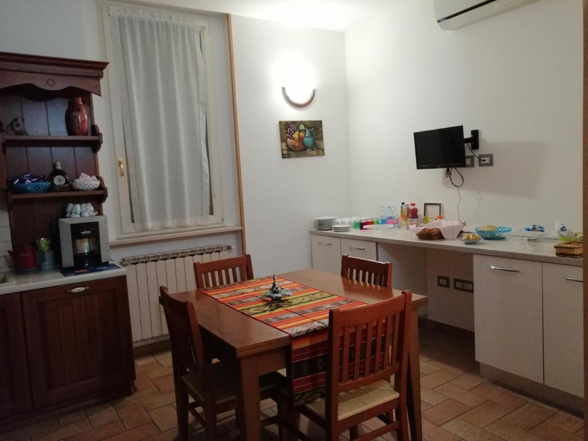 Bed and Breakfast La Casa Della Nonna Брізіґелла Екстер'єр фото